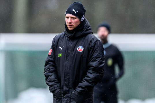 Helsingborgs manager Stevie Grieve