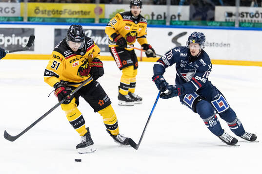 Luleås Markus Nurmi och Linköpings Fredrik Karlström