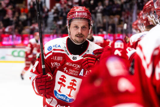 Timrås Jonathan Dahlén jublar