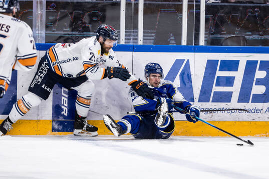Växjös Brian Cooper och Leksands Gabriel Fortier