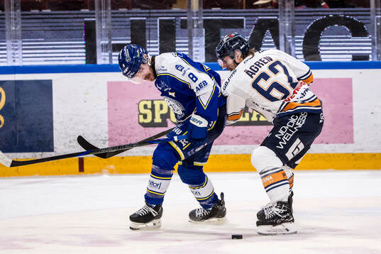 Leksands Matt Caito och Växjös Manuel Ågren