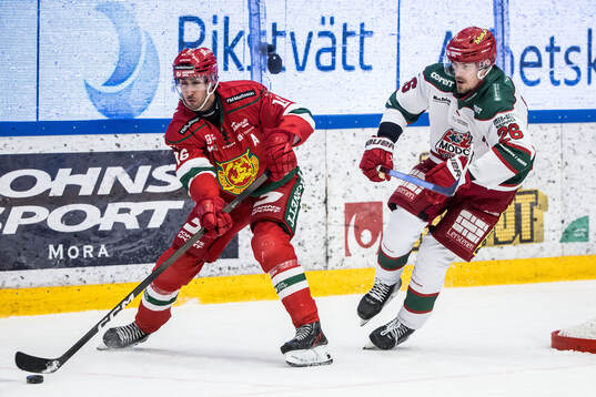 Moras Marcus Karlström och Modos Emil Larsson