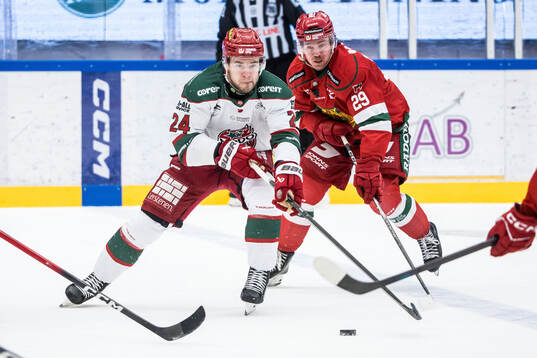 Modos Kyle Topping och Moras Connor Maceachern