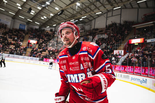 Timrås Jonathan Dahlén