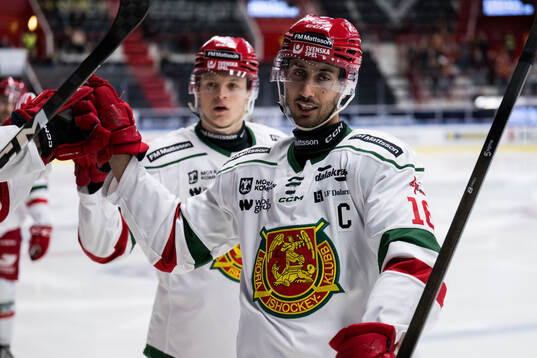 Moras Marcus Karlström jublar