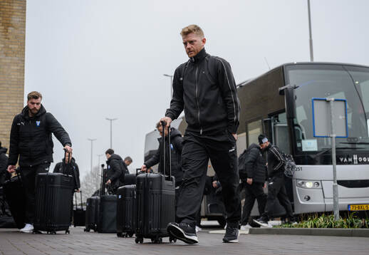 Anders Christiansen of Malmö FF arrives at the hotel