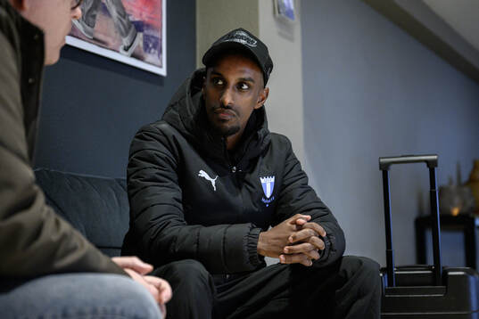 Taha Ali of Malmö FF is interviewed at the hotel