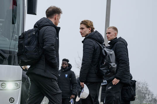 Hugo Bolin and Daniel Gudjohnsen of Malmö FF at the hotel