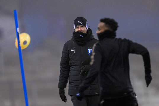 Head coach Miguel Angel Ramirez