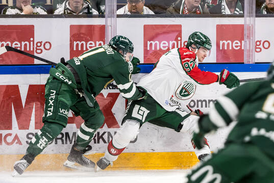 Färjestads Joakim Nygård och Frölundas Filip Cederqvist