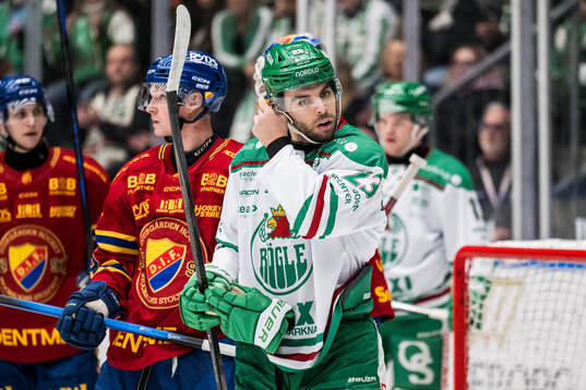 Rögles Josh Dickinson deppar