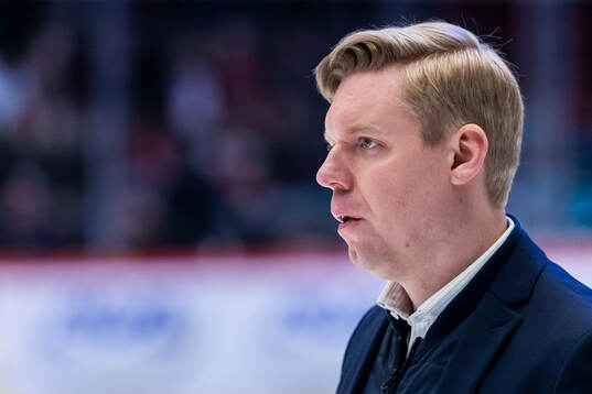 HV71s tränare Anton Blomqvist