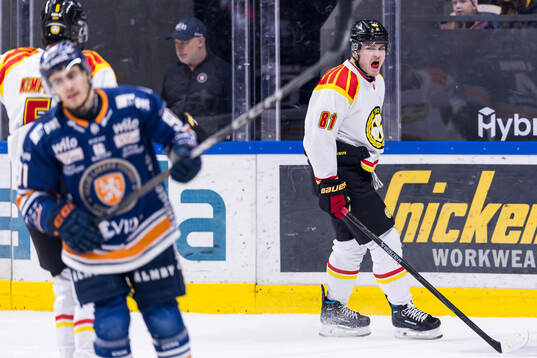 Brynäs Kieffer Bellows jublar
