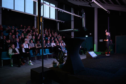 Helena Mueller, Director Sustainable Business Advisory