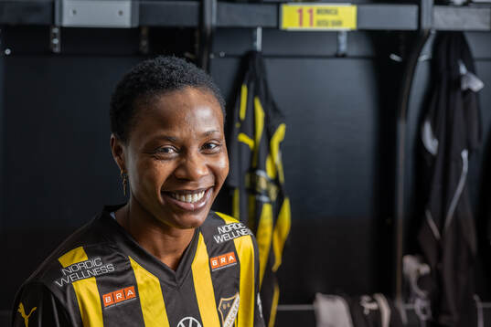 Häckens nyförvärv Halimatu Ayinde