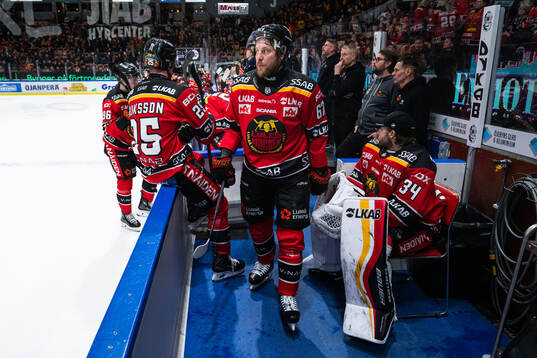 Luleås Linus Omark deppar