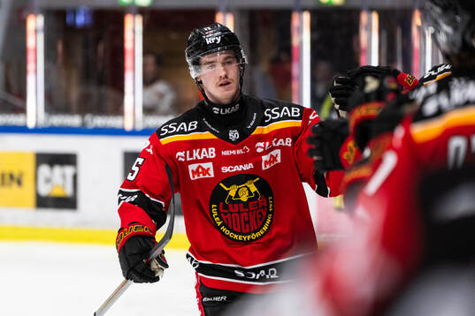 Luleås Filip Eriksson jublar