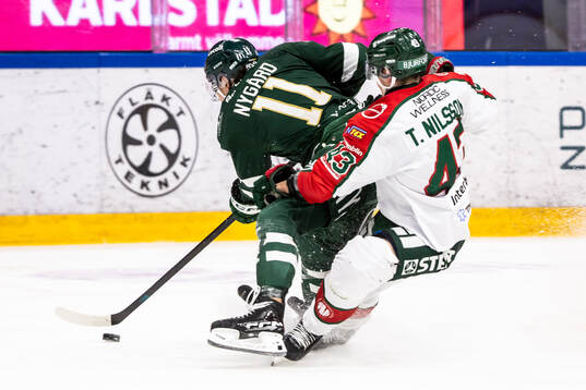Färjestads Joakim Nygård och Frölundas Tom Nilsson