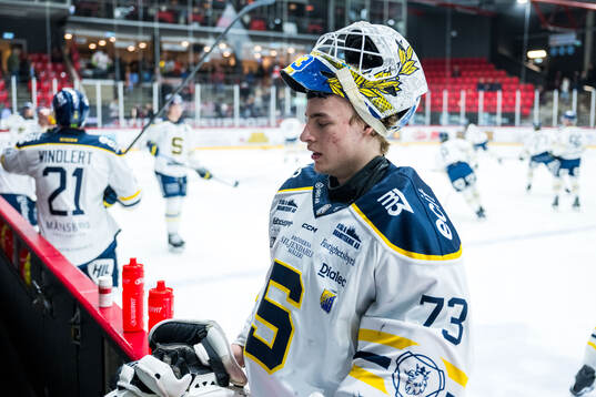 Södertäljes målvakt Love Härenstam