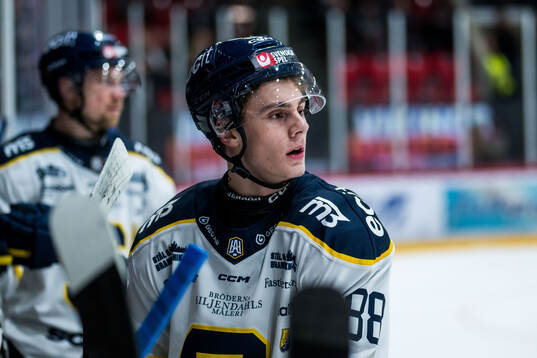 Södertäljes Filip Holst deppar