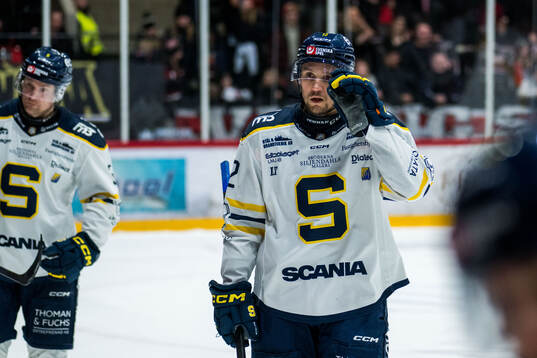 Södertäljes Viktor Liljegren deppar