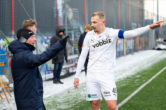 Helsingborgs manager Stevie Grieve och Jakob Voelkerling