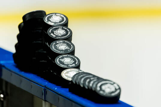 Uppradade puckar på sargkanten