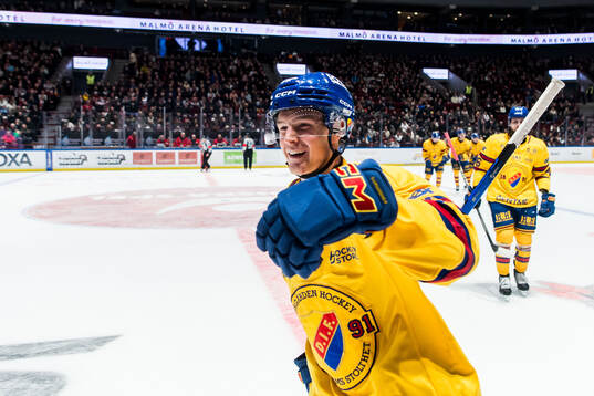 Djurgårdens Gustav Lindström jublar