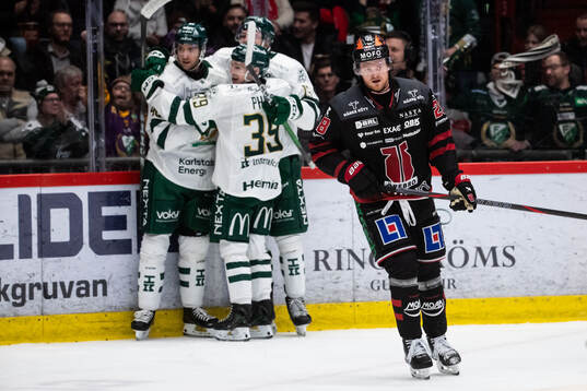 Örebros Linus Arnesson deppar