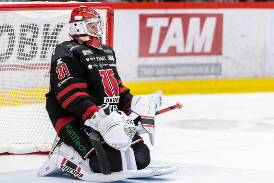 Örebros målvakt Jonas Arntzen deppar