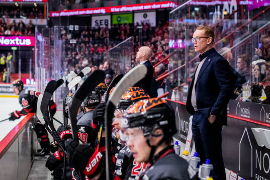 Örebros tränare Niklas Eriksson deppar