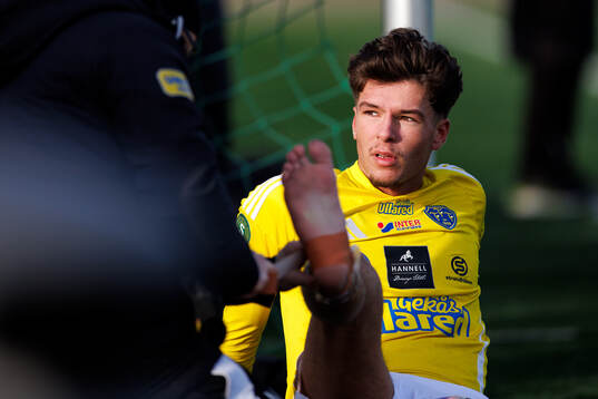 Falkenbergs Lion Beqiri får behandling