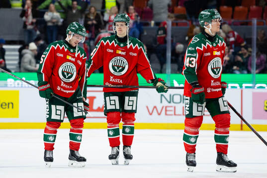 Frölundas Arttu Ruotsalainen, Noah Dower Nilsson och Tom