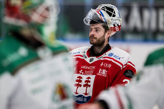 Timrås målvakt Tim Juel deppar