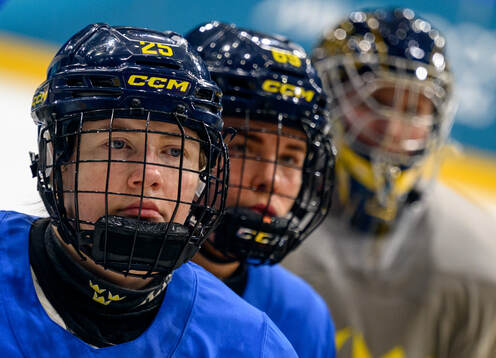 Bläddra bland fler bilder av 2026 Winter Olympics, Day -3, Women's Ice Hockey, Sweden, Practice