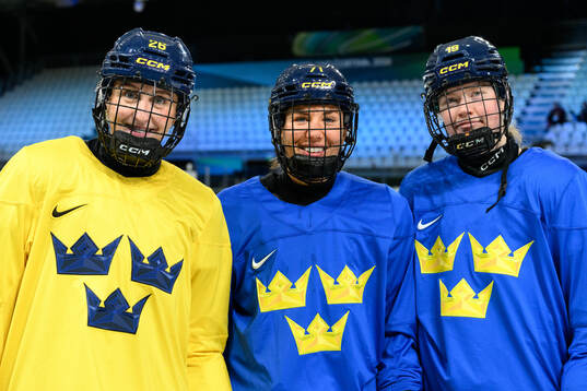 Hanna Olsson, Anna Kjellbin and Sara Hjalmarsson of Sweden