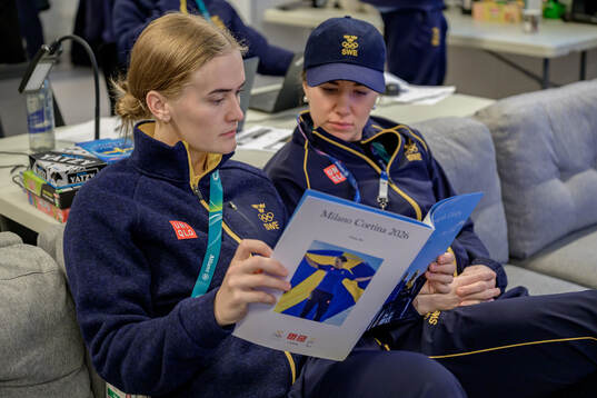 Emma Söderberg and Anna Kjellbin of the Swedish national