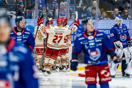 Kalmar spelare jublar