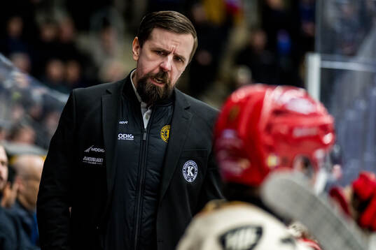 Kalmars tränare Viktor Tuurala