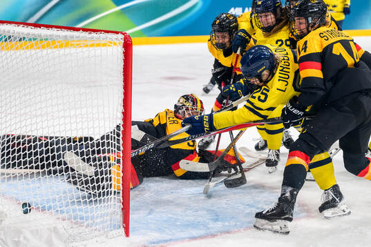 Lina Ljungblom of Sweden scores the 1-1 goal behind