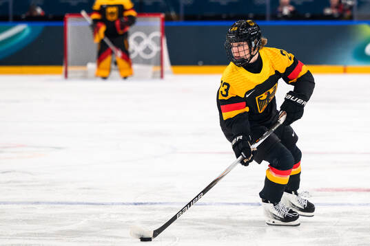 Lilli Welcke of Germany in the women's ice hockey game