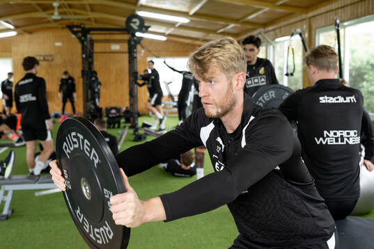 Filip Helander i gymmet