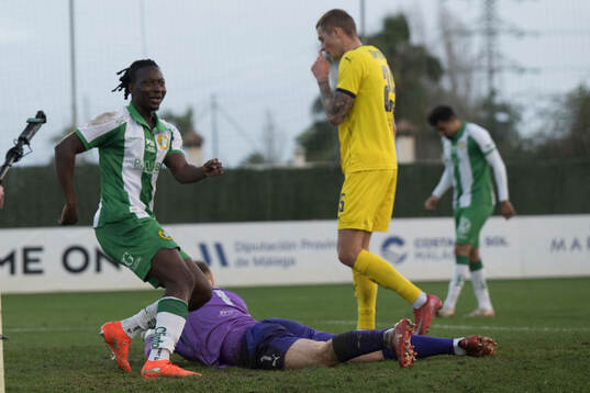 Hammarbys Moise Elohim Victoire Kabore jublar