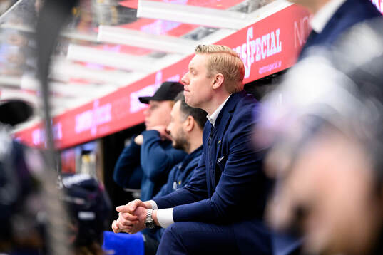 HV71s tränare Anton Blomqvist