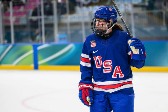 Kelly Pannek of USA looks dejected in the women's ice