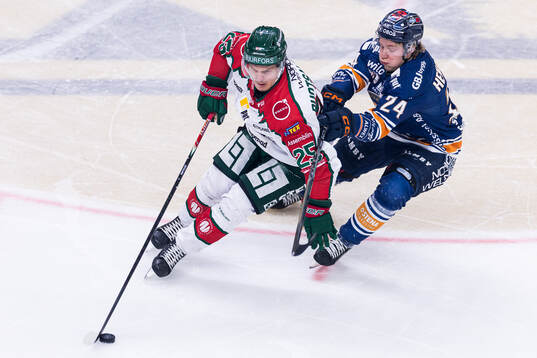 Frölundas Arttu Ruotsalainen och Växjös Karl Henriksson