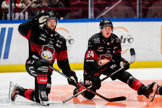 Malmö Redhawks Carl Persson och Filip Björkman