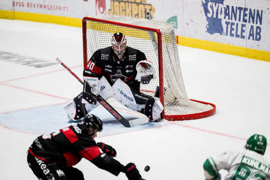 Malmö Redhawks målvakt Oskar Blomgren