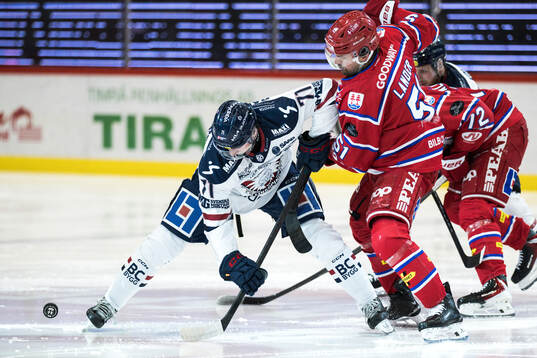 Linköpings Eskild Bakke Olsen och Timrås Anton Lander