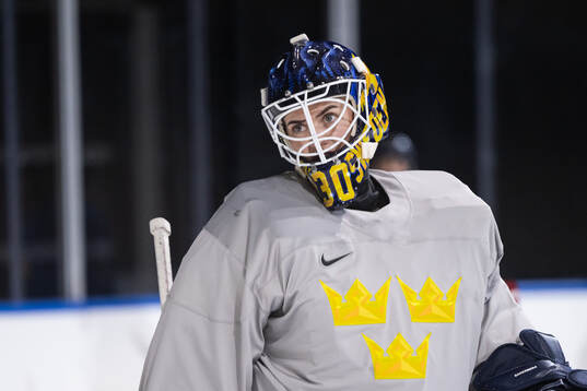 Emma Söderberg of Sweden at a ice hockey practice session